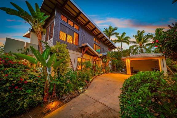 Wander Maui Meadows - Image 1